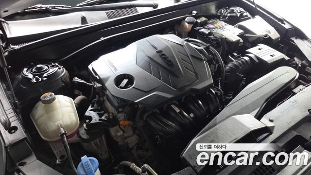 Kia K8 2.5 Gasoline 2WD Noblesse 2023 — фото 6