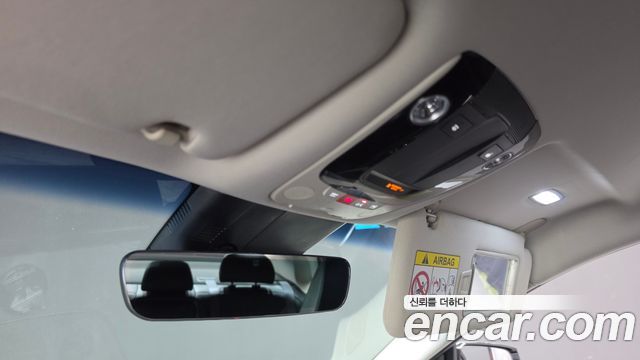 Kia K8 2.5 Gasoline 2WD Noblesse 2023 — фото 17