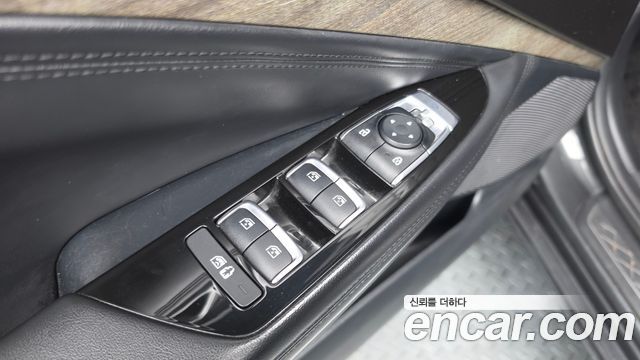 Kia K8 2.5 Gasoline 2WD Noblesse 2023 — фото 29