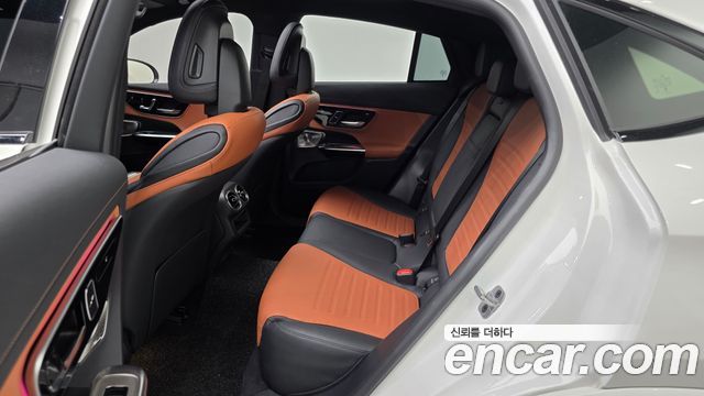 Mercedes-Benz GLC-Class (X254) GLC300 4MATIC Coupe 2024 — фото 12