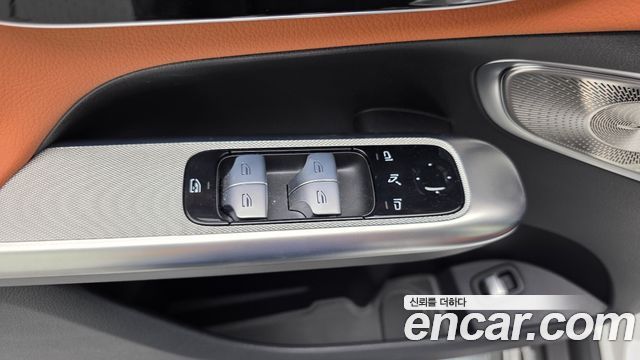Mercedes-Benz GLC-Class (X254) GLC300 4MATIC Coupe 2024 — фото 19