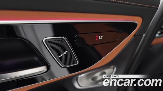 Mercedes-Benz GLC-Class (X254) GLC300 4MATIC Coupe 2024 — фото 28