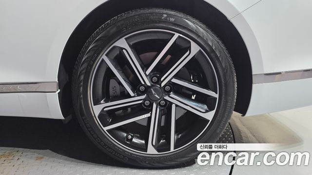 Genesis G80 (RG3) Gasoline 2.5 Turbo 2WD 2025 — фото 21