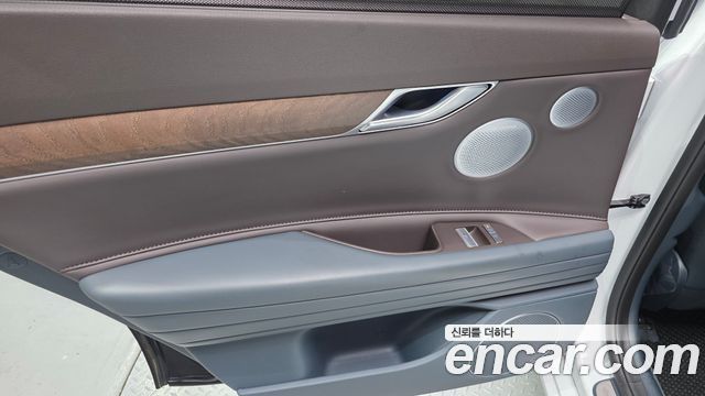 Genesis G80 (RG3) Gasoline 2.5 Turbo 2WD 2025 — фото 25