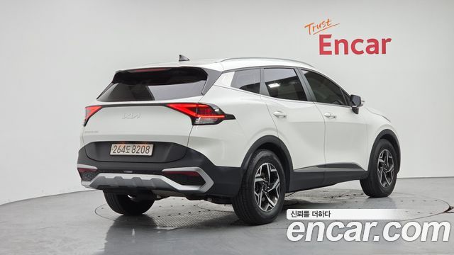 Kia Sportage (V) Diesel 2.0 2WD Prestige 2022 — фото 2