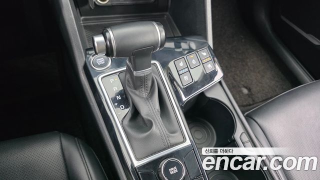 Kia Sportage (V) Diesel 2.0 2WD Prestige 2022 — фото 9