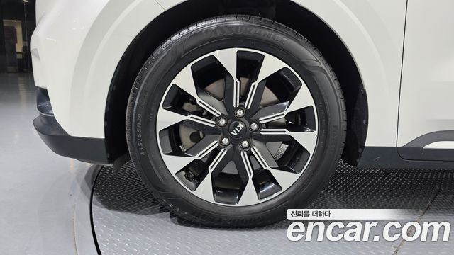 Kia Carnival (IV) Diesel 7-Seater Signature 2021 — фото 5