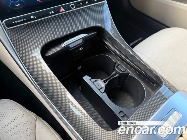 Mercedes-Benz CLE-Class (C236) CLE200 Coupe 2024 — фото 19