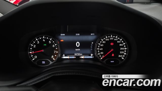 Jeep Renegade 2.4 Limited 2019 — фото 8