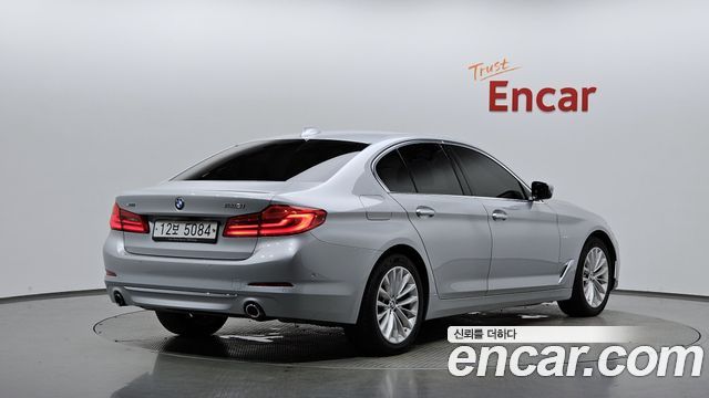 BMW 5 Series (G30) 530i xDrive Luxury Plus 2018 — фото 2