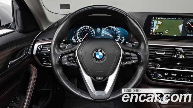 BMW 5 Series (G30) 530i xDrive Luxury Plus 2018 — фото 13