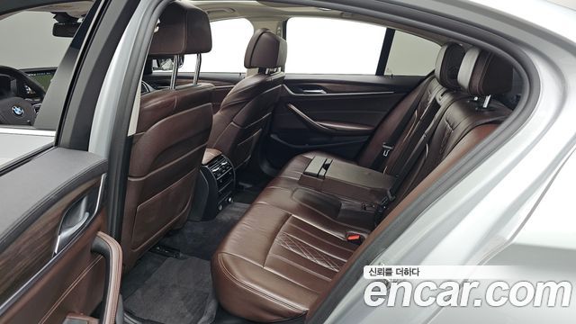 BMW 5 Series (G30) 530i xDrive Luxury Plus 2018 — фото 26