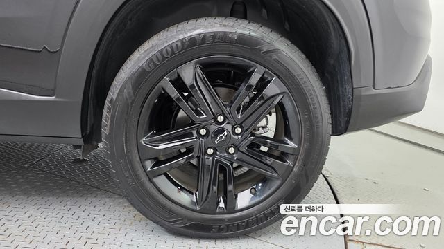 Chevrolet Trax Crossover 1.2 ACTIV 2025 — фото 21