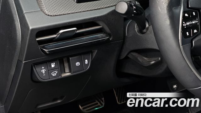 Kia EV6 Long Range Earth 2024 — фото 17