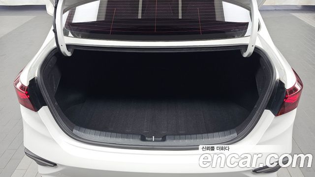 Kia K3 Standard 2021 — фото 20