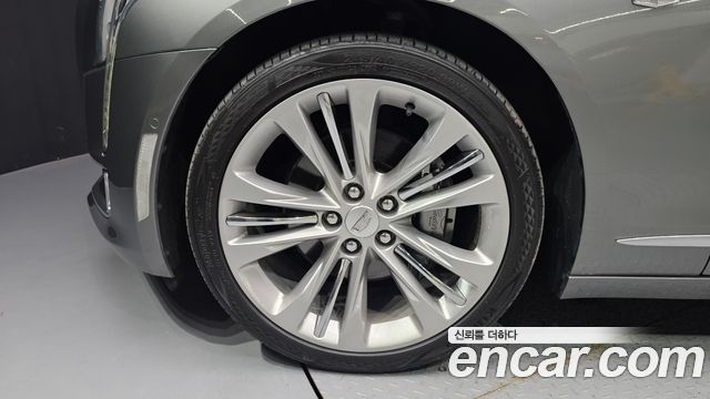 Cadillac CT6 3.6 Platinum AWD 2017 — фото 5