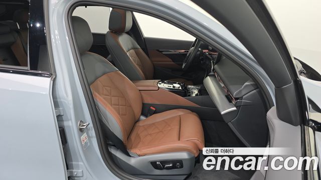 BMW 5 Series (G60) 530i xDrive M Sport 2024 — фото 26