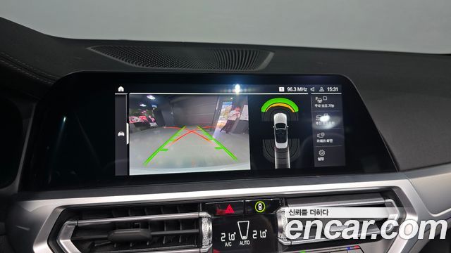 BMW 4 Series (G22) 420i M Sport Convertible 2023 — фото 13