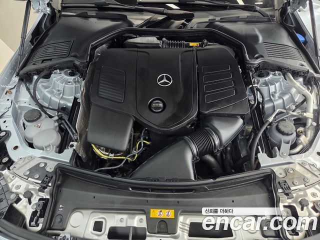 Mercedes-Benz CLE-Class (C236) CLE200 Cabriolet 2025 — фото 6