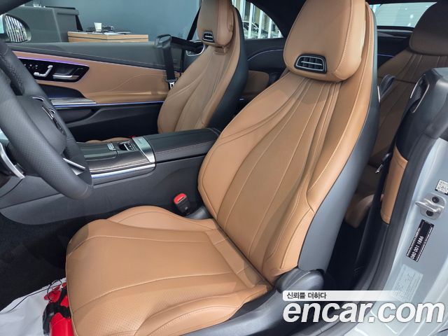 Mercedes-Benz CLE-Class (C236) CLE200 Cabriolet 2025 — фото 7