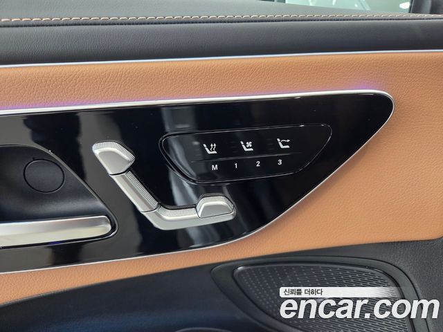Mercedes-Benz CLE-Class (C236) CLE200 Cabriolet 2025 — фото 18