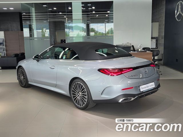 Mercedes-Benz CLE-Class (C236) CLE200 Cabriolet 2025 — фото 21