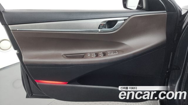 Hyundai Grandeur (IG) 2.5 Premium Choice 2021 — фото 24