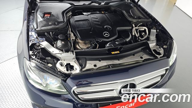 Mercedes-Benz E-Class (W213) E220d Avantgarde 2019 — фото 6