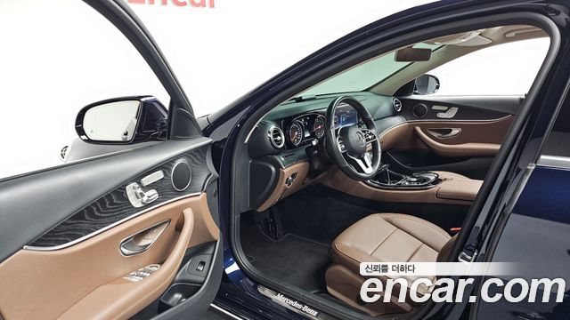 Mercedes-Benz E-Class (W213) E220d Avantgarde 2019 — фото 10
