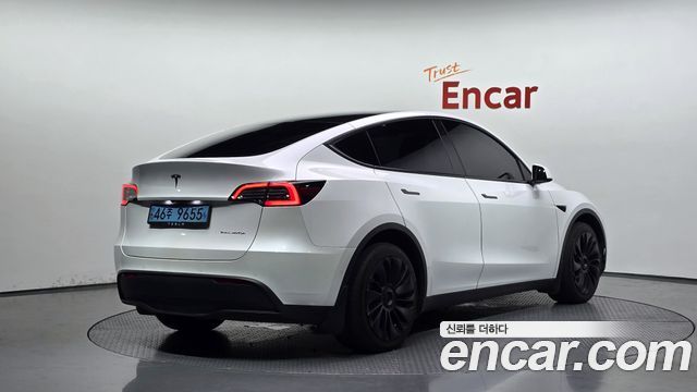 Tesla Model Y Long Range AWD 2022 — фото 2