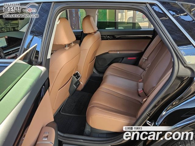 Hyundai Grandeur (GN7) 2,5 Gasoline 2WD Premium 2023 — фото 20