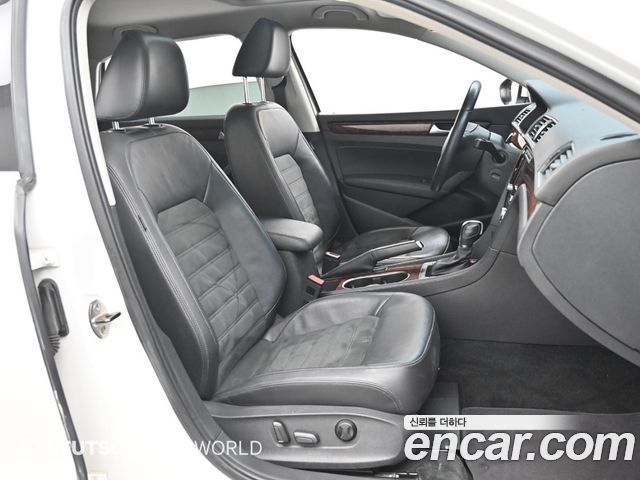 Volkswagen Passat 2.5 B7 2013 — фото 10