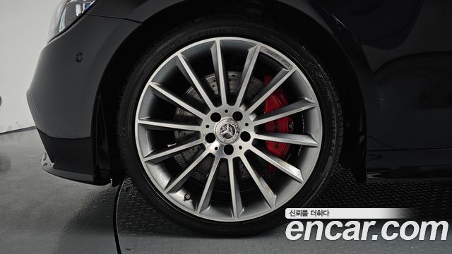Mercedes-Benz E-Class (W213) E53 AMG 4MATIC+ Coupe 2023 — фото 5