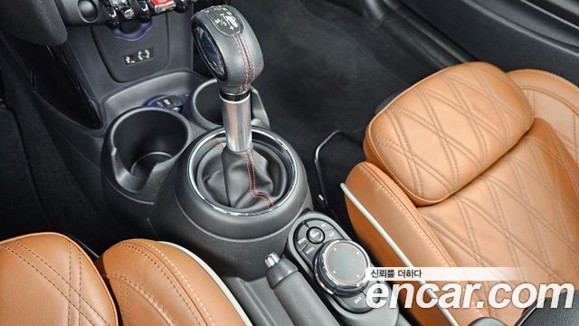 MINI Cooper S Convertible Standard 3rd 2018 — фото 9