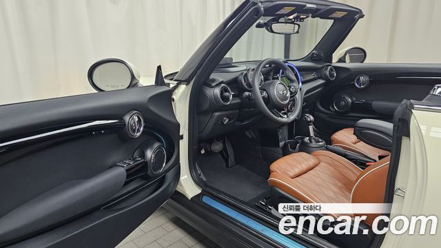 MINI Cooper S Convertible Standard 3rd 2018 — фото 10