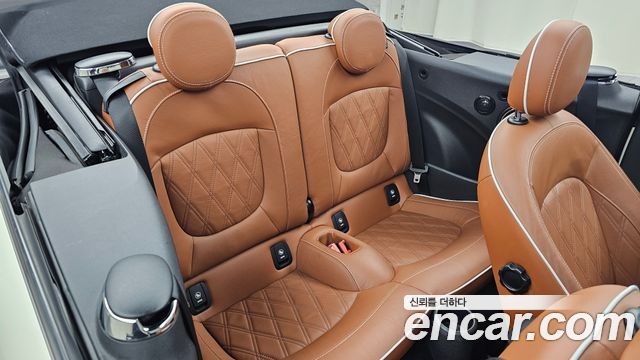 MINI Cooper S Convertible Standard 3rd 2018 — фото 11