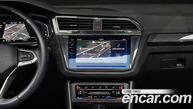 Volkswagen Tiguan (II) 2.0 TDI Prestige 2022 — фото 13