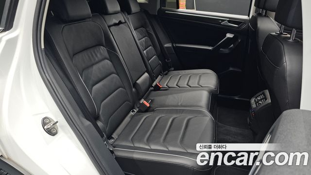 Volkswagen Tiguan (II) 2.0 TDI Prestige 2022 — фото 28