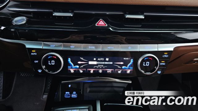 Genesis G80 (RG3) Gasoline 3.5 Turbo AWD 2022 — фото 29