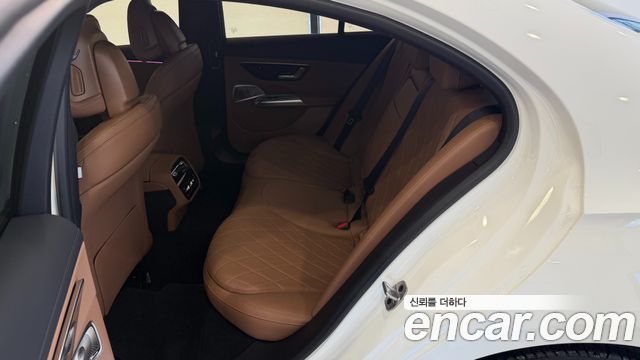 Mercedes-Benz E-Class (W214) E450 4MATIC Exclusive 2026 — фото 17