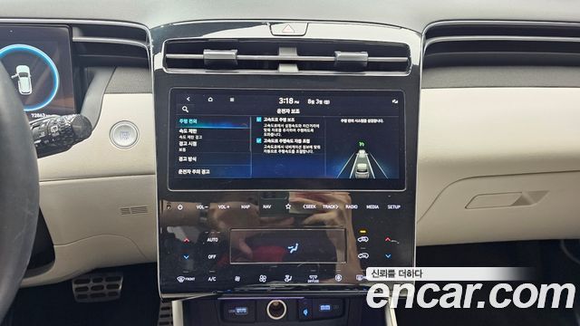 Hyundai Tucson (NX4) Diesel 2.0 2WD Inspiration 2023 — фото 13