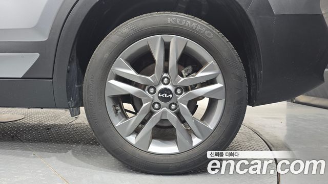 Kia Seltos Gasoline 1.6 Turbo 2WD Prestige 2023 — фото 21