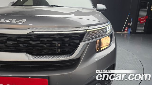 Kia Seltos Gasoline 1.6 Turbo 2WD Prestige 2023 — фото 22