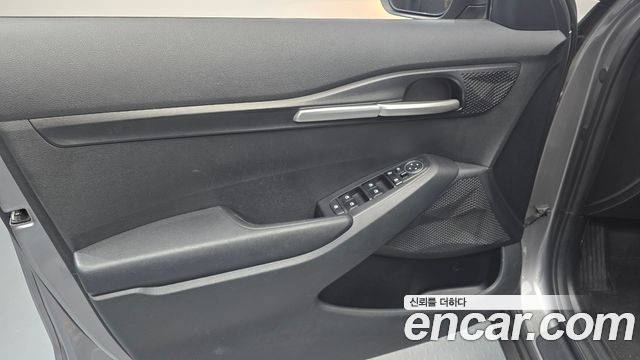 Kia Seltos Gasoline 1.6 Turbo 2WD Prestige 2023 — фото 24