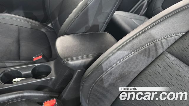 Kia Seltos Gasoline 1.6 Turbo 2WD Prestige 2023 — фото 30