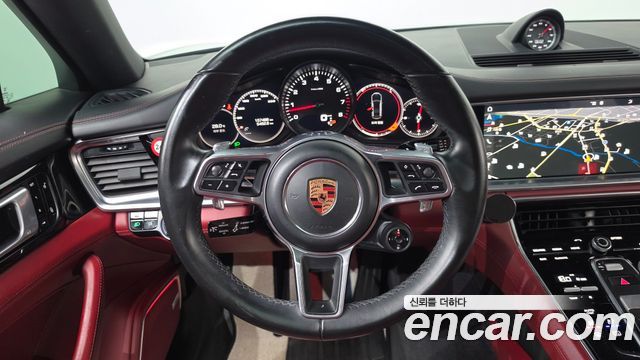Porsche Panamera (971) 3.0 AWD 2018 — фото 13