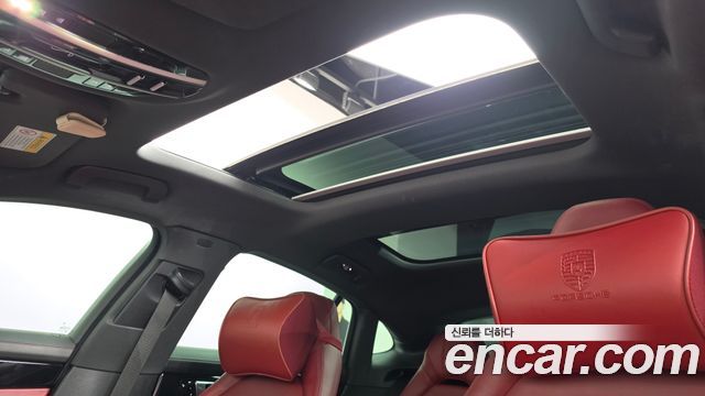 Porsche Panamera (971) 3.0 AWD 2018 — фото 15