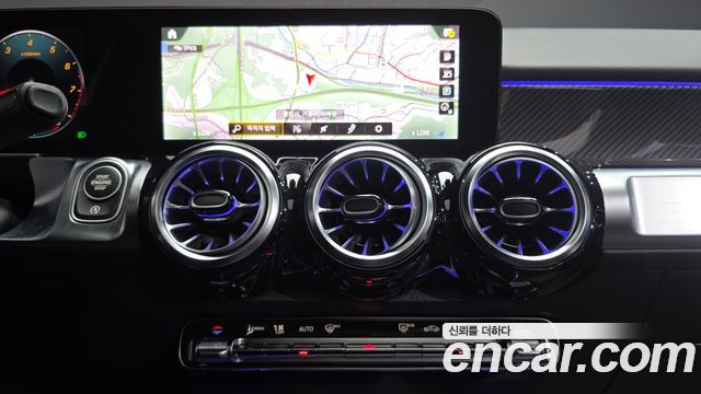 Mercedes-Benz GLB-Class (X247) GLB250 4MATIC 2023 — фото 17