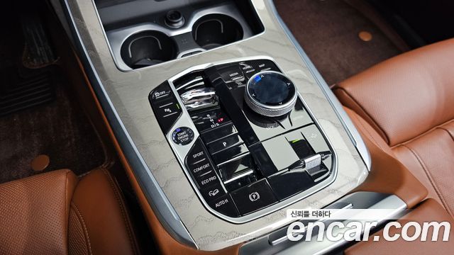 BMW X7 (G07) xDrive 40i Design Pure Excellence 6-Seater 2024 — фото 9