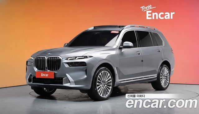 BMW X7 (G07) xDrive 40i Design Pure Excellence 6-Seater 2024 — фото 1